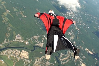 Con người chinh phục bầu trời như thế nào?